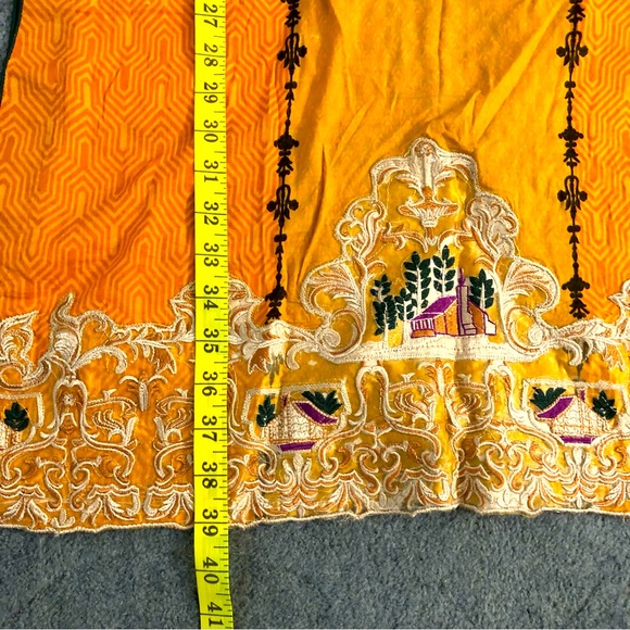 Pakistani Kurta Self-Printed & Embroidered Cotton Size M Yellow/Magenta - Picture 6 of 8